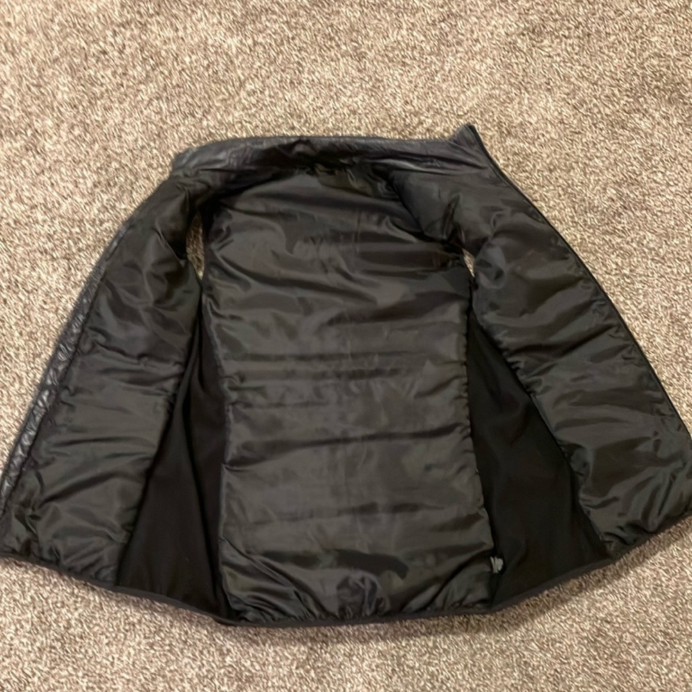 Xersion Women's Black Quilted Vest - Picture 7 of 9